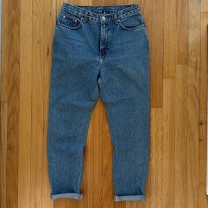 Calvin Klein Jeans Women's 8 Blue High Rise Straight Leg Button Fly Jeans